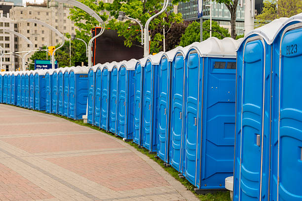 Best Standard Portable Toilet Rental  in Franklin Square, NY